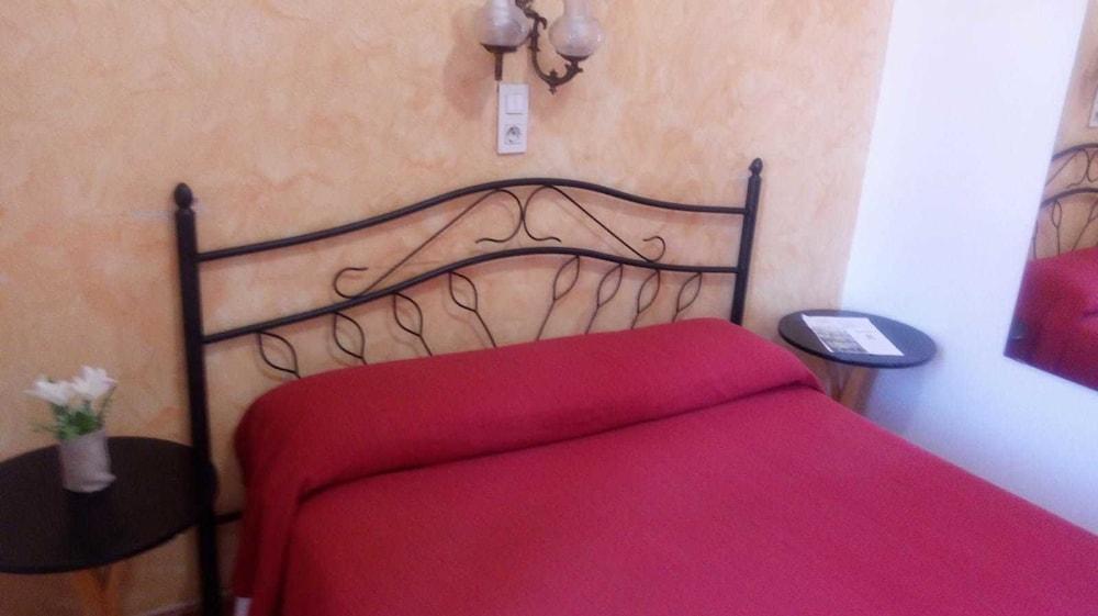 Pension Segura Murcia Bagian luar foto