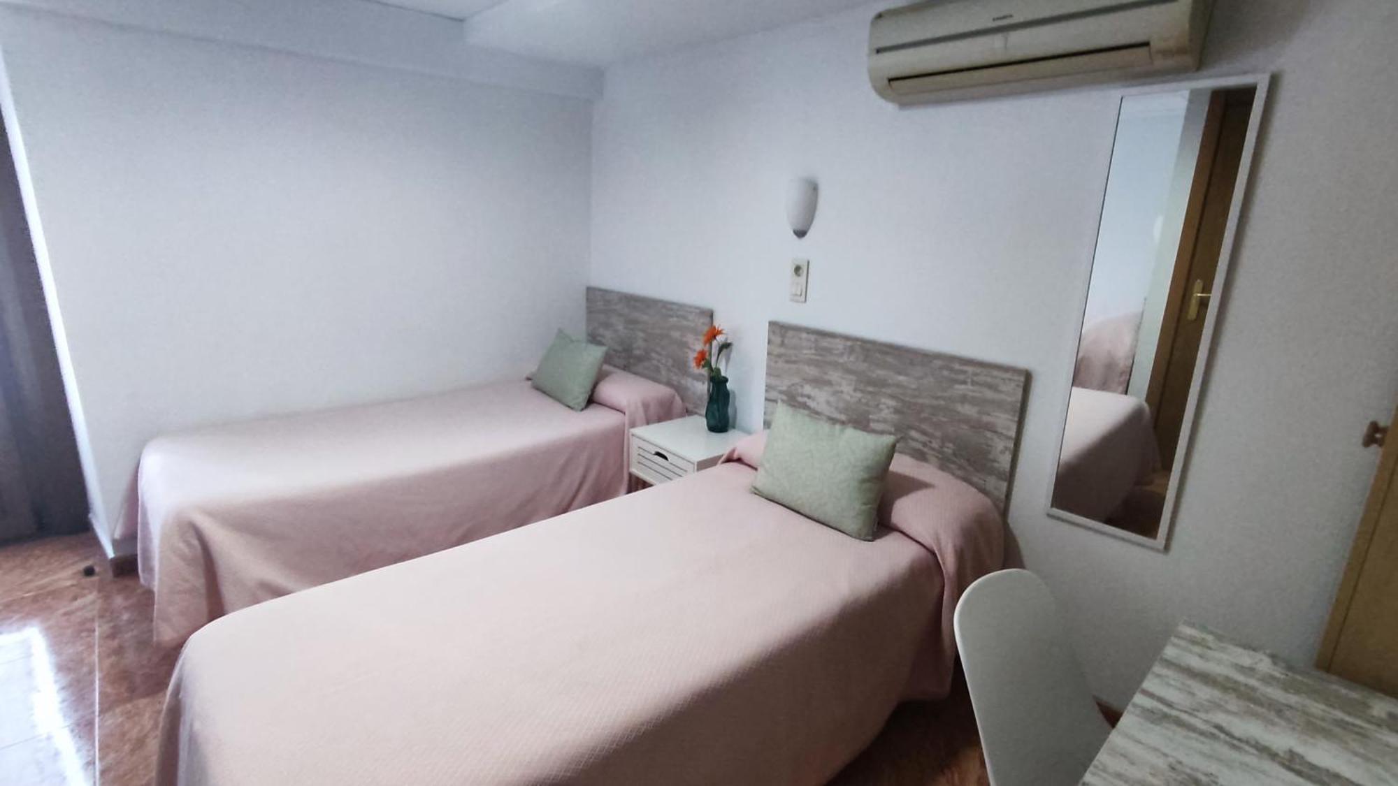 Pension Segura Murcia Bagian luar foto